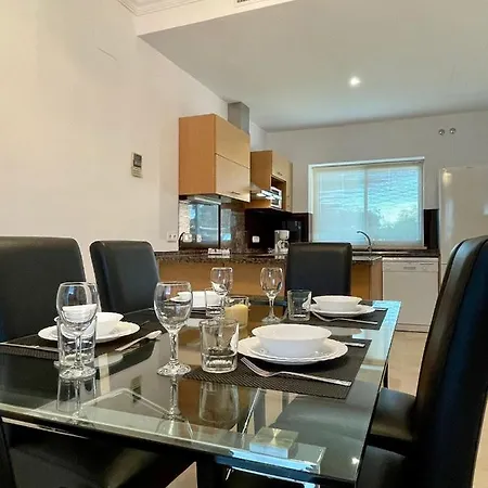 Fairway Gardens Holiday home